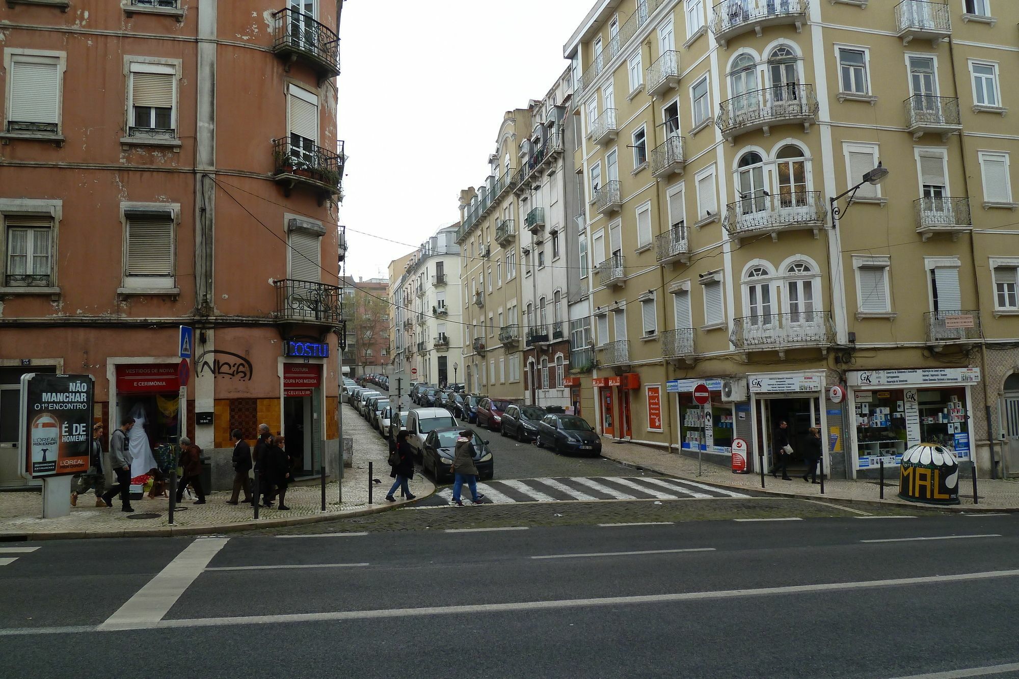 Midtown Guest House Lisbon Bagian luar foto